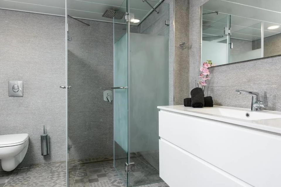 Garden Luxury Apartment By Nimi Group Tel Aviv Exterior foto